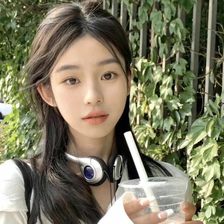 厄尔自助餐厅的女子天团